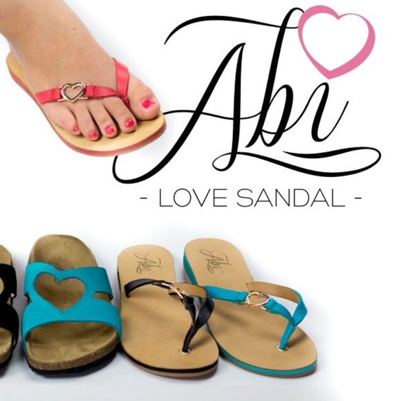 NIB - Black Leather Love Sandals - Beach Bum Black - Picture 2 of 6